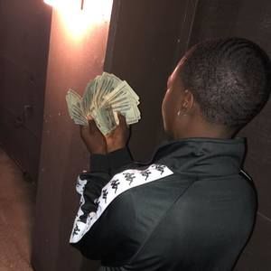 Meet your Posher, Jackson